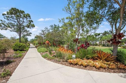 15351 Scrub Jay Ln, Bonita Springs FL  34135-8536 exterior