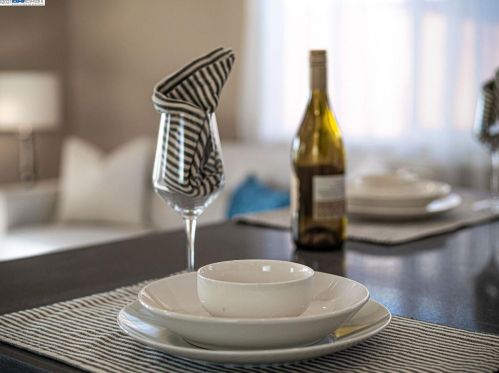 9114 B St, Oakland CA 94603-2423 exterior