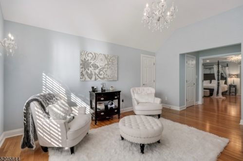 409 Beverwyck Rd, Parsippany NJ  07054-1537 exterior