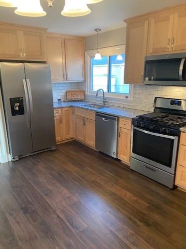 415 Dell St, Covington KY  41018-2126 exterior