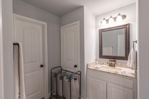 7602 Gussie Nell Davis Dr, Greenville TX  75402-4783 exterior