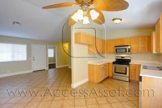 51760 Avenida Navarro, La Quinta CA  92253-3102 exterior