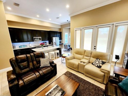 2209 Vardin Pl, Naples FL  34120-0511 exterior
