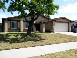 3121 Via Marina Ave, Oxnard CA  93035-2438 exterior