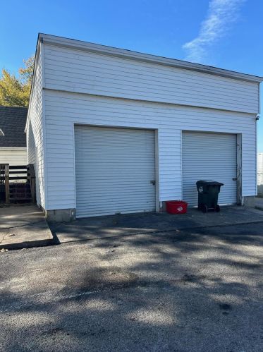 300 Pike St, Covington KY 41011-2127 exterior