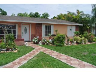 15315 103rd Pl, Miami, FL 33157-1447