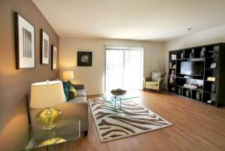 3217 Ravens Crest Dr, Plainsboro NJ  08536-2410 exterior