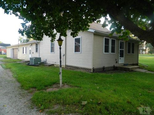 507 Washington St, Croton, IA 52626-9576