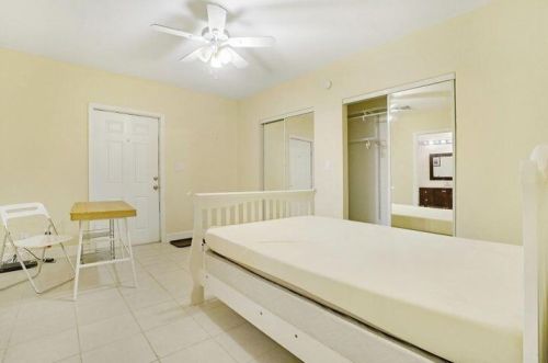 3943 4th Ave, Boca Raton FL  33431-5718 exterior