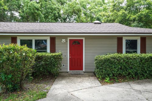 48 Cape Dr, Fort Walton Beach, FL 32548-4526
