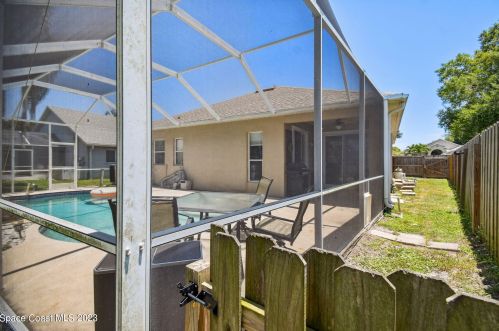 4848 Erin Ln, Melbourne FL  32940-7154 exterior