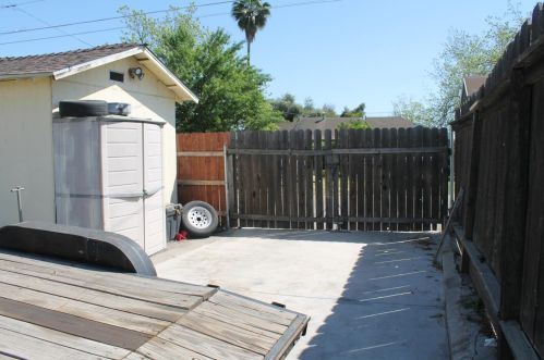 3344 Sierra St, Riverbank CA  95367-2441 exterior