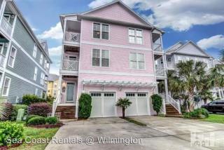 1532 Island Marina Dr, Carolina Beach, NC 28428-4036