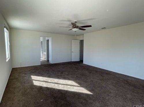 12373 Los Moras Way, Victorville CA  92392-4804 exterior