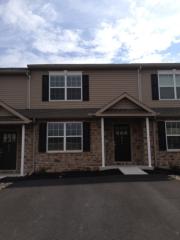 841 Gregs Dr, Harrisburg PA  17111-5558 exterior