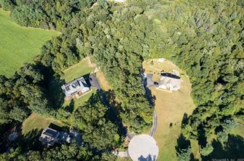 9 Arthurs Way, Norwich, CT 06351-1541