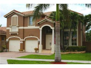 11230 48th Ter, Miami FL  33178-4844 exterior