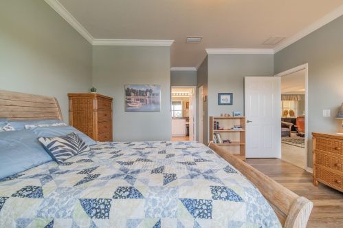 16143 Amethyst Key Dr, Wimauma FL  33598-4027 exterior