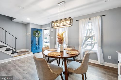 11853 Dunlop Ct, Herndon VA  20191-2709 exterior