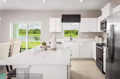 3668 Sapphire Hollow Way, Fort Pierce FL  34981 exterior