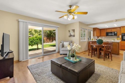 4400 Calle De Farrar, San Jose CA  95118-1909 exterior