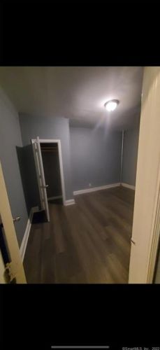 146 George St, Bridgeport, CT 06604-3318