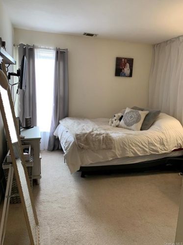 15 Olde Wagon Rd, Warwick NY  10990-4227 exterior