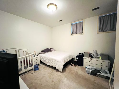 304 Rhodes Pl, New Castle PA  exterior