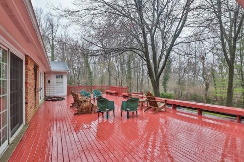 502 Compton Rd, Cincinnati OH 45215-4157 exterior