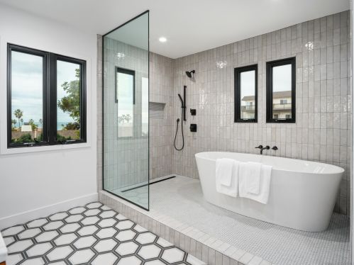 4525 Alhambra St, San Diego CA  92107-4018 exterior