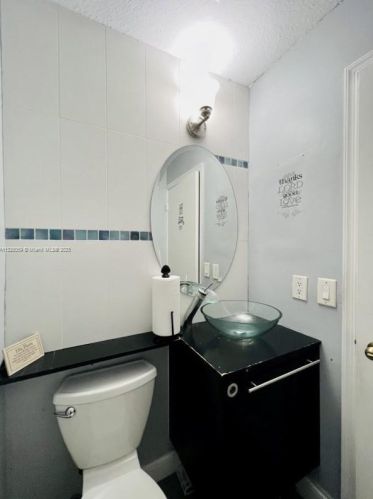 17474 10th St, Hollywood FL  33029-3116 exterior