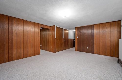 3546 Mendon Rd, Cumberland RI  02864-2136 exterior