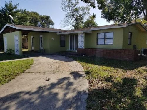 661 Merrimac St, Deltona, FL 32725-5621