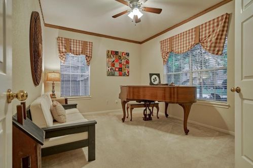 79 Knightsbridge Dr, Conroe TX 77385-3451 exterior