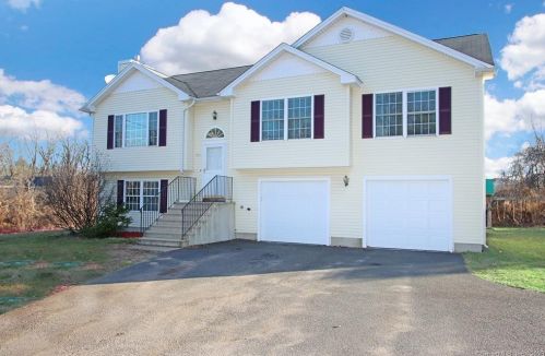 133 Pinney St, Ellington, CT 06029-3623