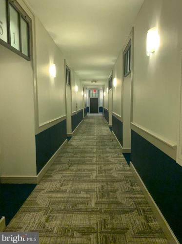 2429 Locust St, Philadelphia PA  19103-5553 exterior