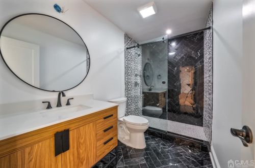 1509 Chestnut St, South Plainfield NJ  07080-1526 exterior