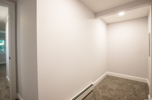 26 Patchogue Rd, Scotts Beach NY  11789-1422 exterior