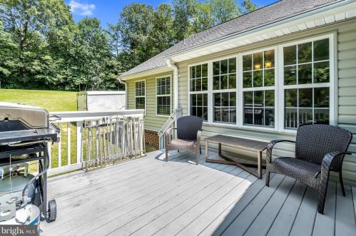9 Plume Ct, Fredericksburg VA  22406-5141 exterior
