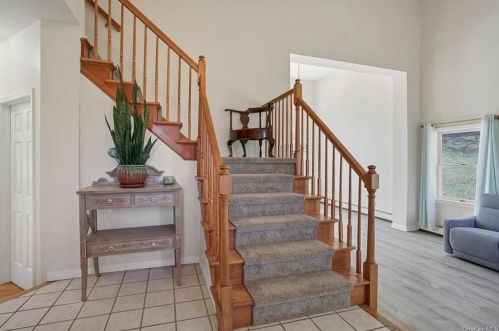 270 Prosperous Valley Rd, Middletown NY  10940-8707 exterior