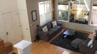184 Espinosa Ln, Mountain View CA  94043-5243 exterior