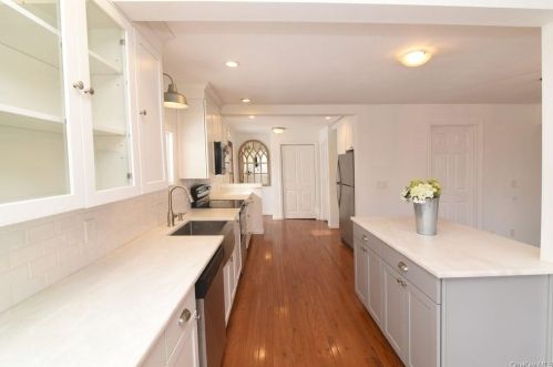 13 Lakeport Dr, Patterson NY  12563-1722 exterior