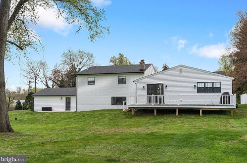 1046 Horsham Rd, Prospectville PA  19002-1111 exterior