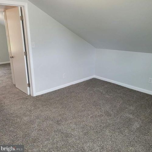 55 Pebble Ln, Willingboro, NJ 08046-2727