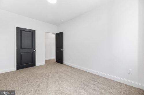 1249 Langham Ave, Camden NJ  08103-2818 exterior