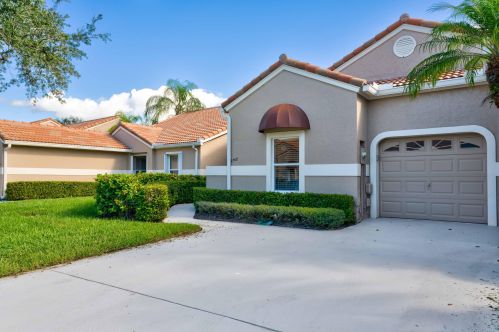 2702 Mahogany Pl, West Palm Beach, FL 33418-8025