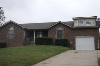 1742 Broadripple Dr, Clarksville, TN 37042-4622
