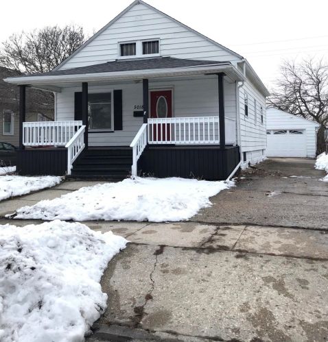 5018 29 Ave, Kenosha WI 53143-6649 exterior