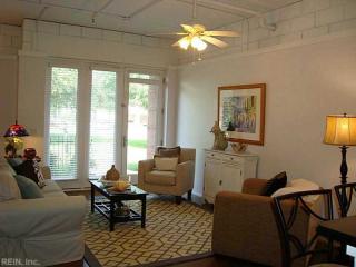 443 Saint Pauls Blvd, Norfolk, VA 23510-2493