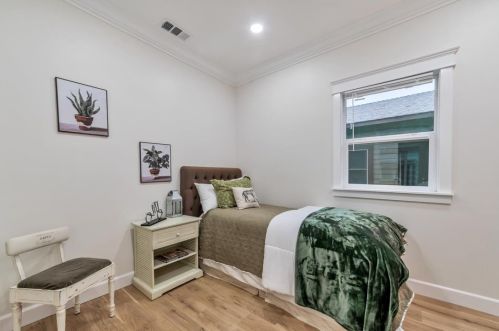 54 Reed St, San Jose CA  95110-2846 exterior